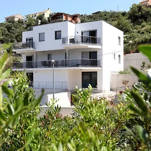 Tokla Apartament